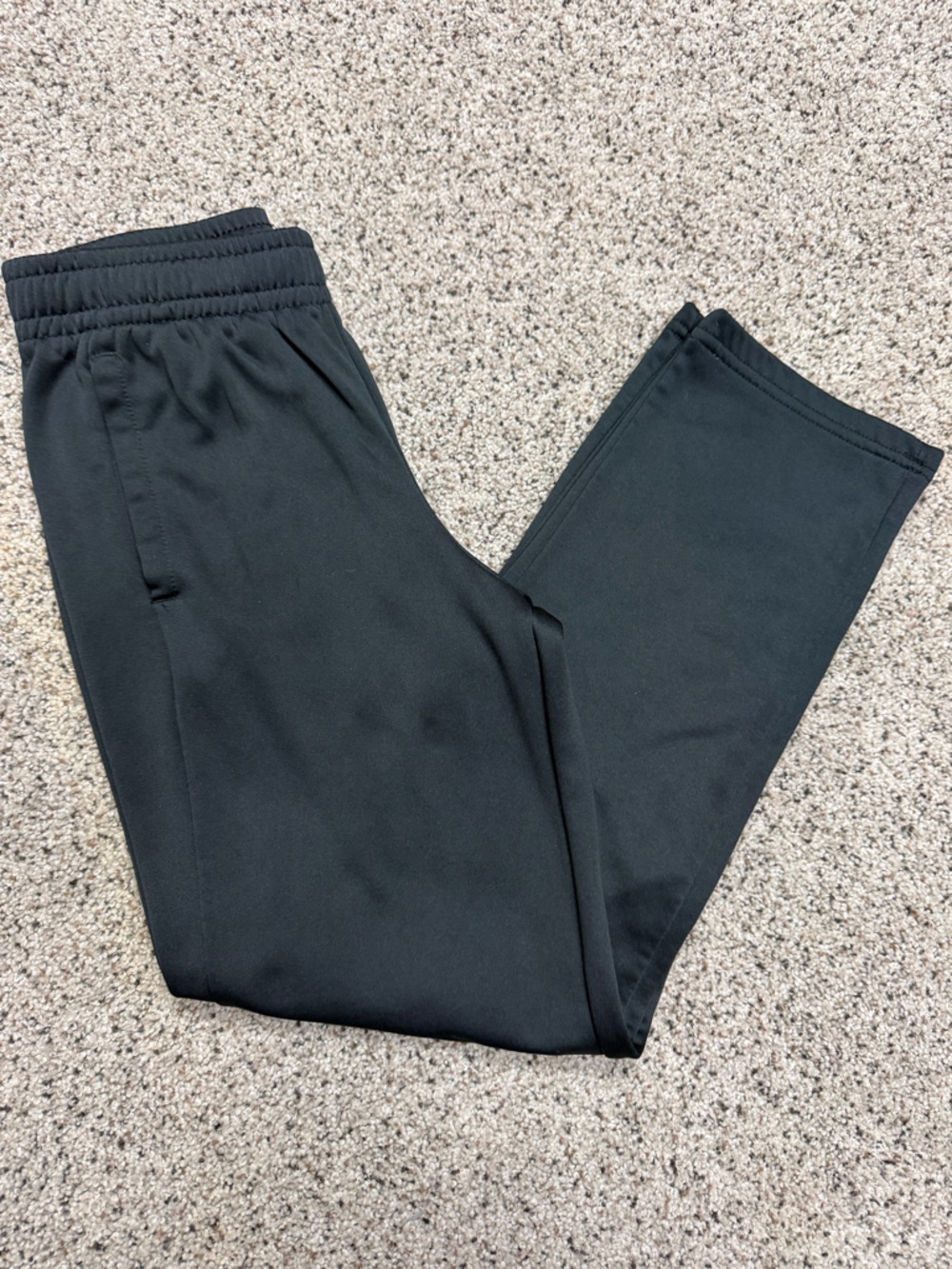 Under Armour boys Black Athletic Joggers